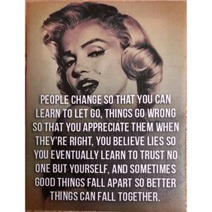 HOLIDAY GIFT WATCH🎄Marilyn Monroe canvas💃🏼